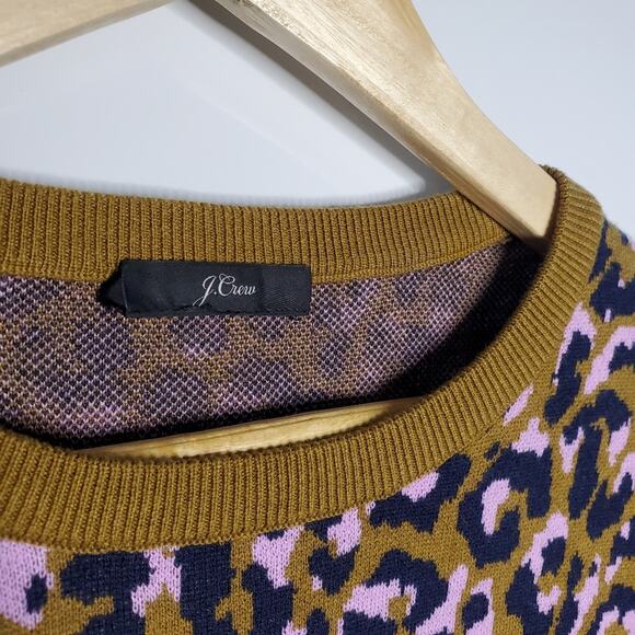 J.Crew Green & Purple Leopard Print Crew Sweater ***Missing size tag Medium - Picture 5 of 7